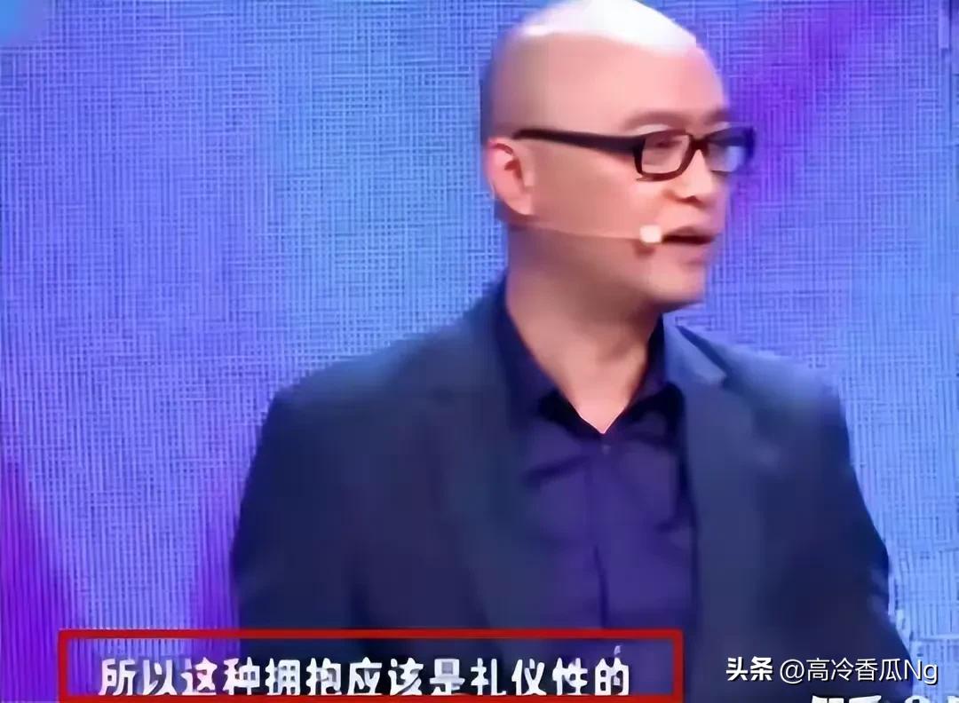 再见娱乐圈，你好美国！乐嘉现身超市买水，生活奢华曝光！