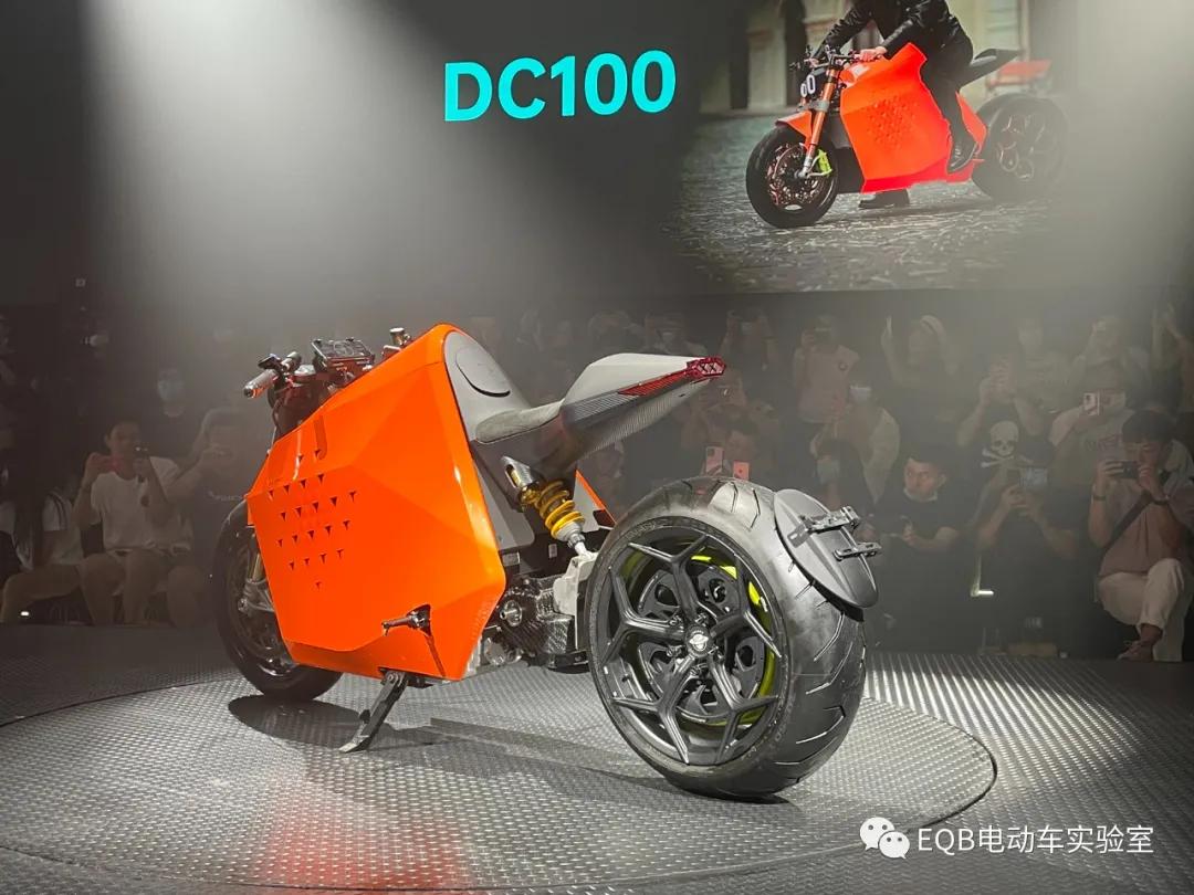 好事？坏事？2021年充满争议的四个品牌