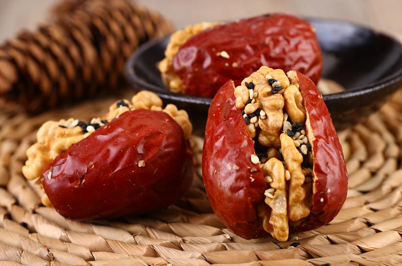 40岁男人健康饮食食谱,40岁以上的男人怎么吃最有营养