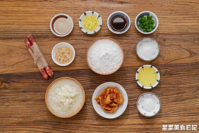 一碗白粥加榨菜早餐就这么简单,早餐来碗榨菜肉丝面汤汁清香