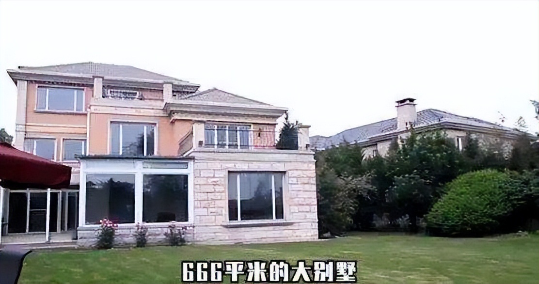 李湘一顿早餐5000块钱原版,李湘大s别墅对比