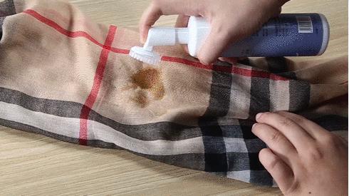 羽绒服年年穿，怎么清洗最正确？一起学学这3点，现在学会还不晚