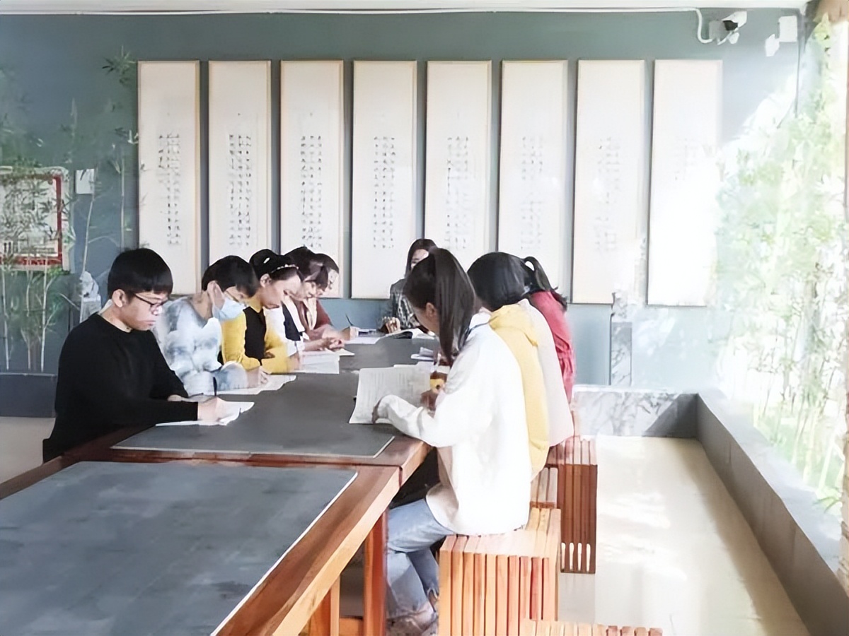 鱼跃于渊完整视频,鱼跃于渊