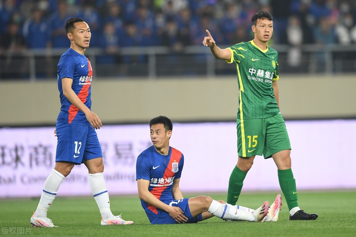 国安俱乐部新帅上任,国安新帅上后卫