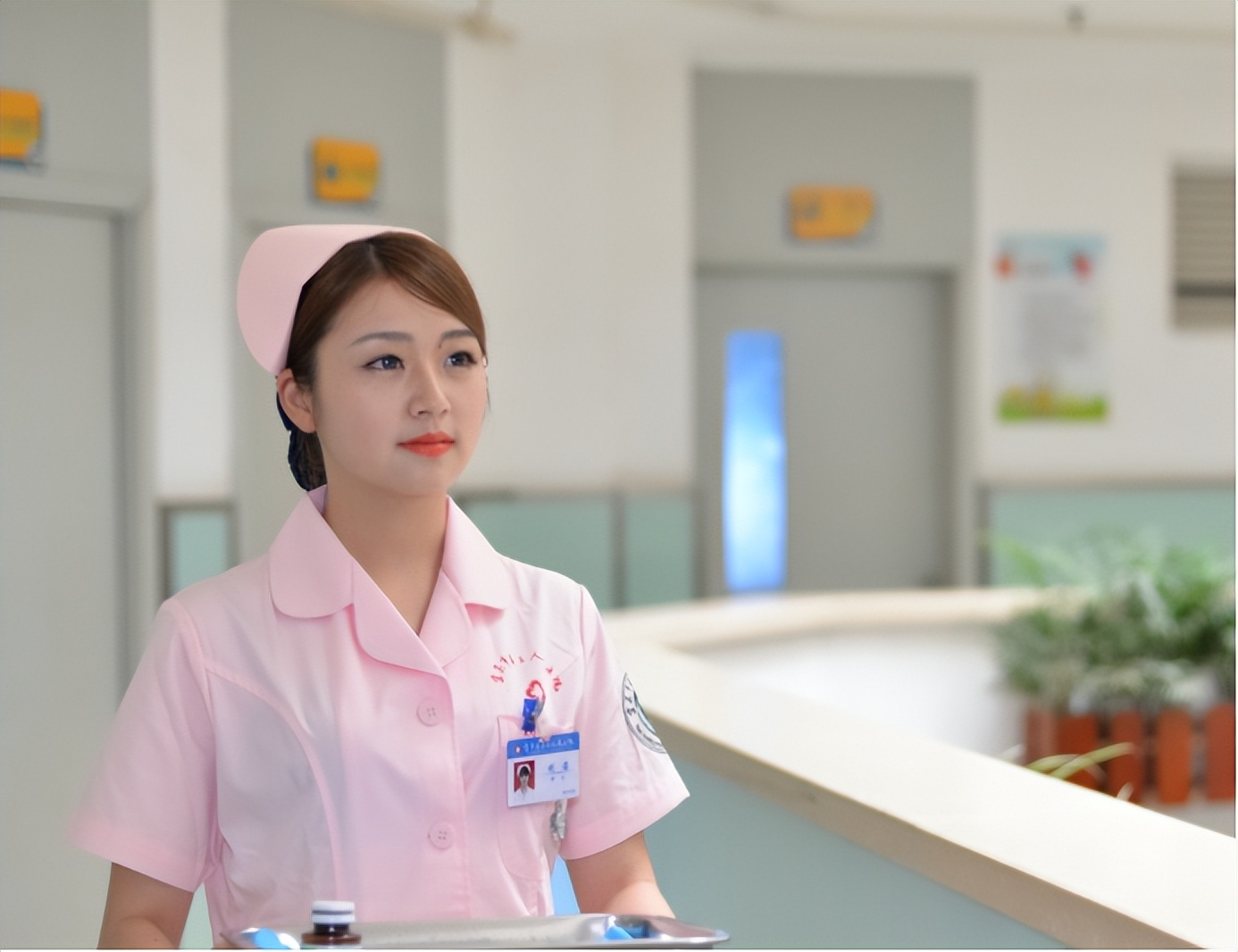 日本护士年薪一般多少,护士去日本打工工资怎么样