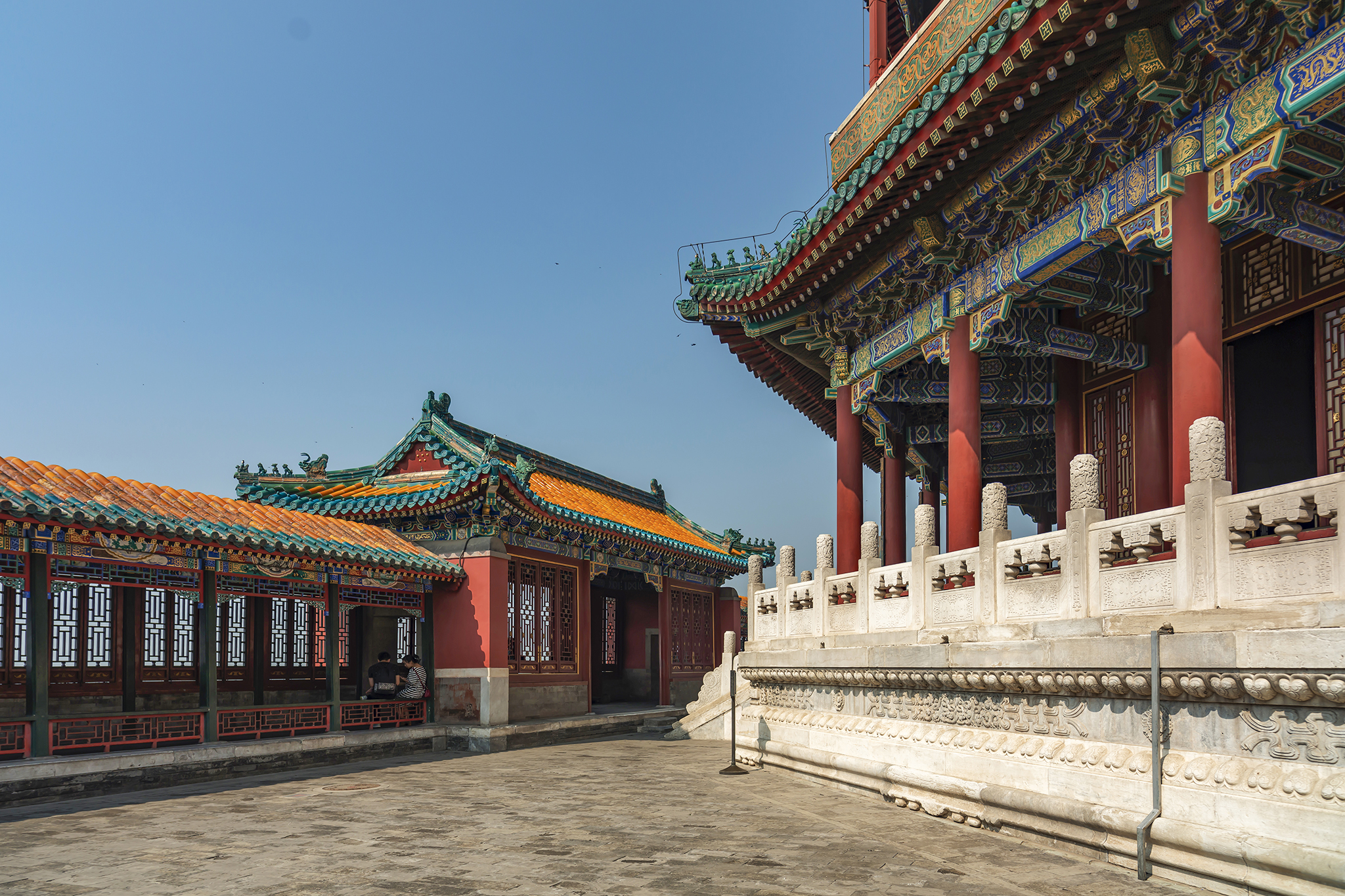 漫步北京颐和园,走颐和园长廊寓意