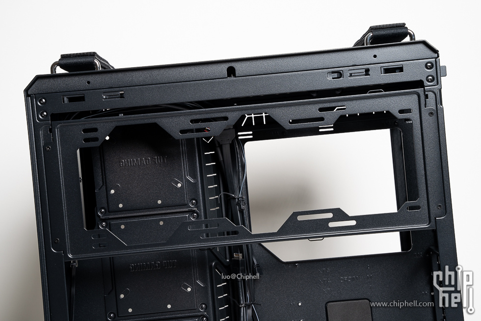 华硕tufgaminggt502弹药库白色,华硕gt502机箱黑橙搭配