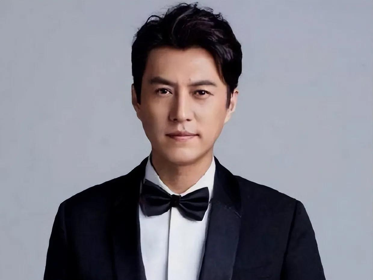 *男美**产地还得看山东，14位鲁籍牌男星，个个剑眉星目，阳刚帅气