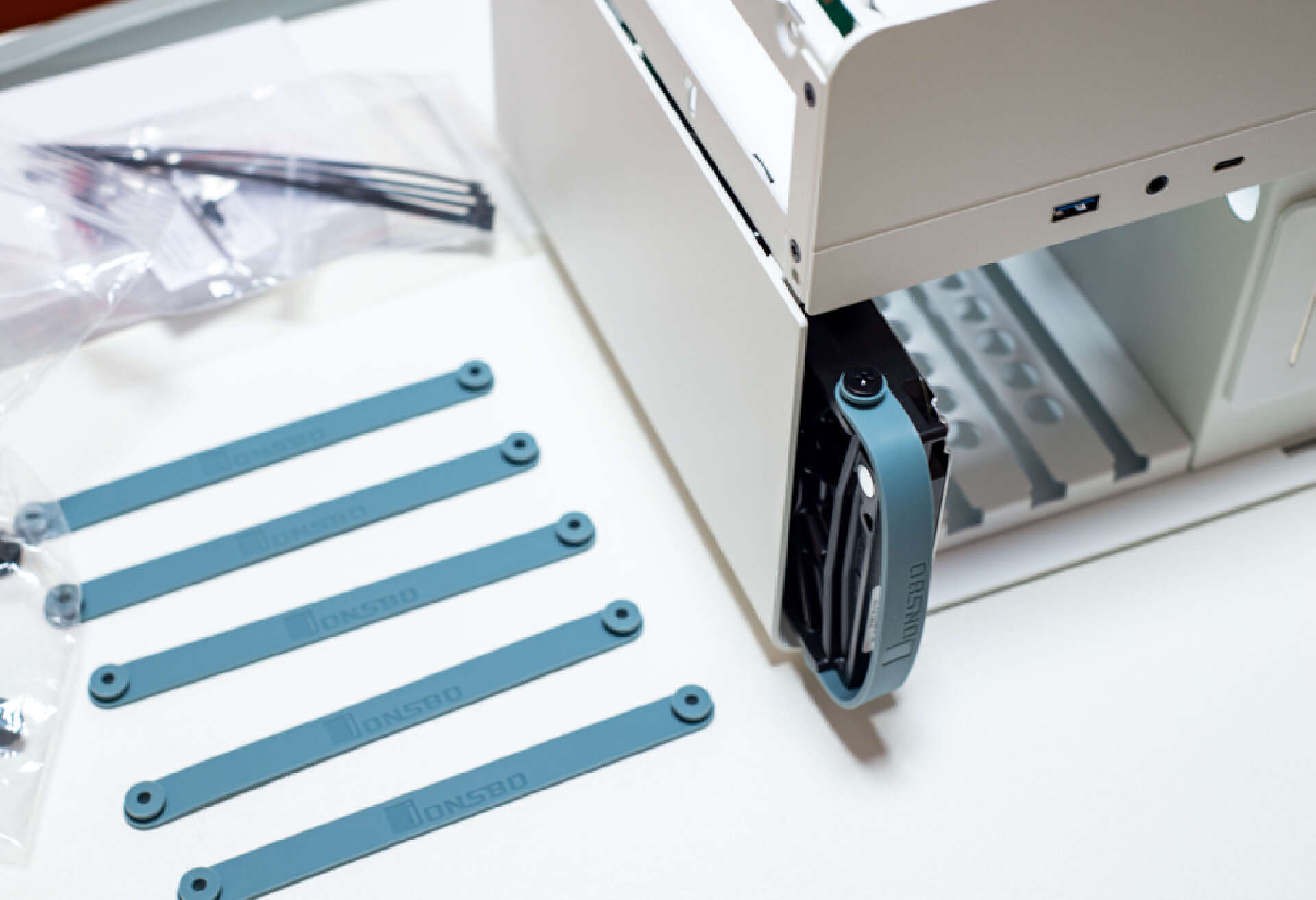 nas黑群晖diy全教程,diy黑群晖nas完美方案