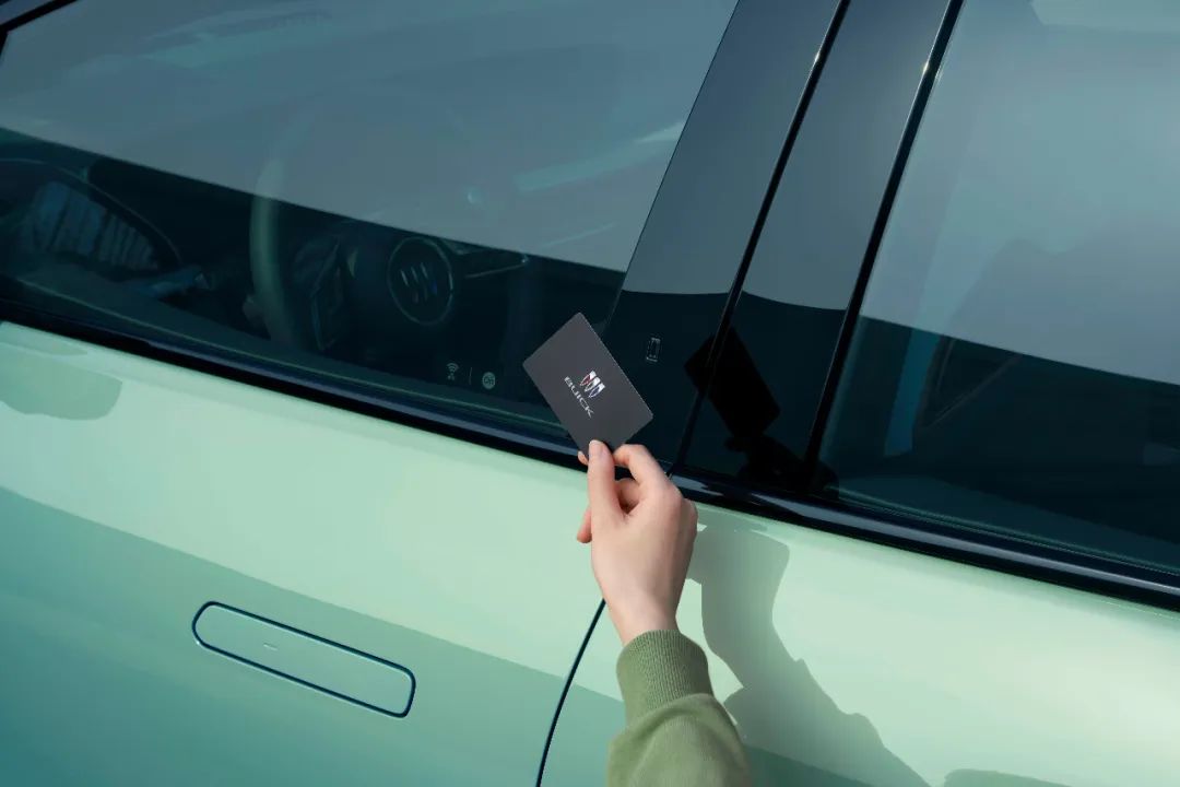 颜值很能打的车,颜值性能实用性并存的d级车推荐