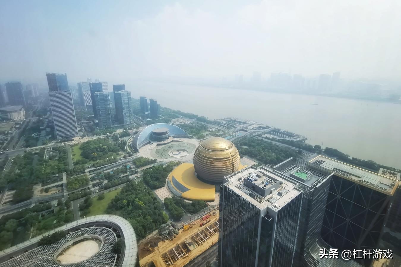 顺丰菜鸟和京东哪个物流好干,快递员顺丰四通一达和京东哪个好