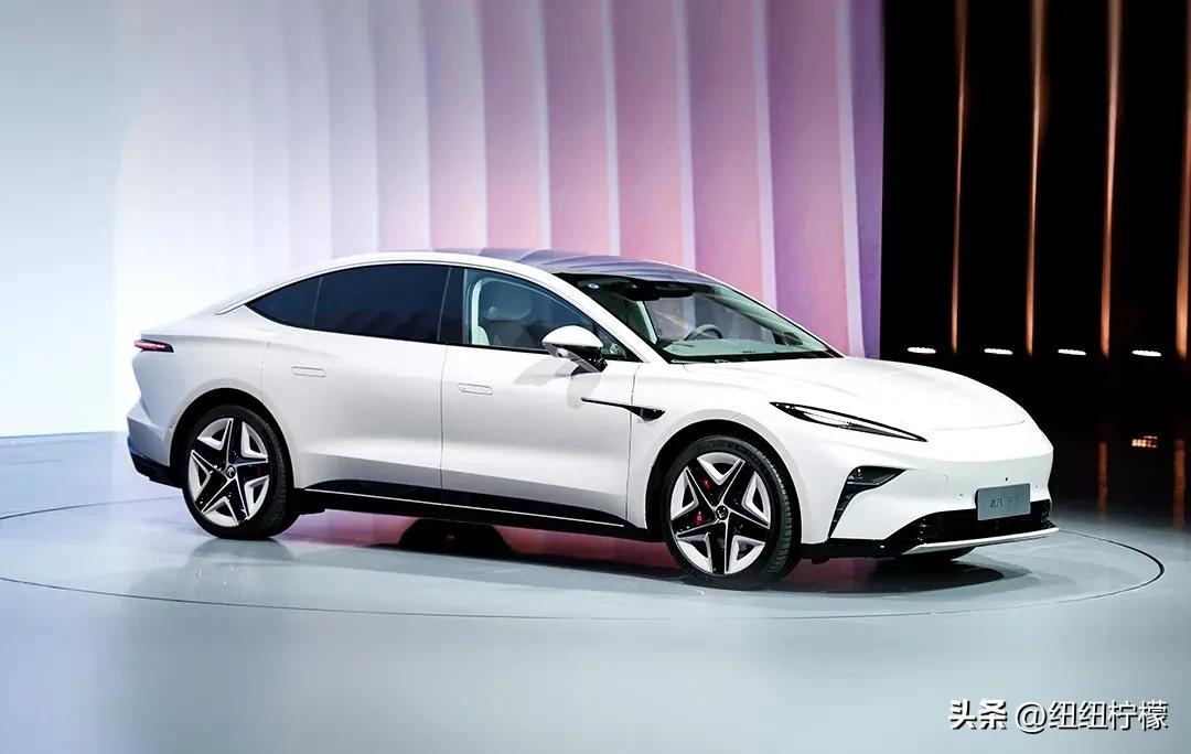 电话卡有套餐，吃饭有套餐，电价也推出套餐，买款电车错峰充电