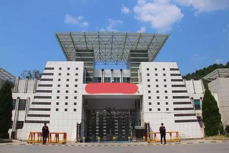 朋友面临坐牢该怎么劝,家里有坐牢的人应该怎么放平心态