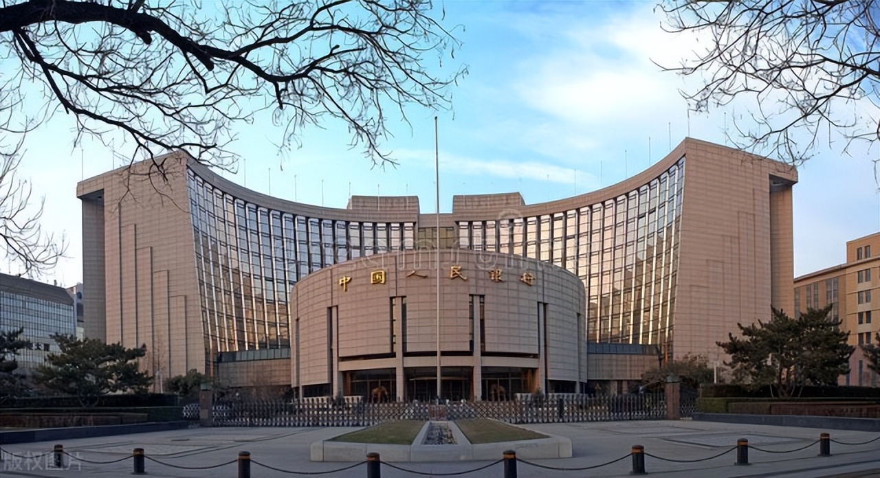 人民币强势拉升破7发生了什么,专家解读人民币连续暴力拉升