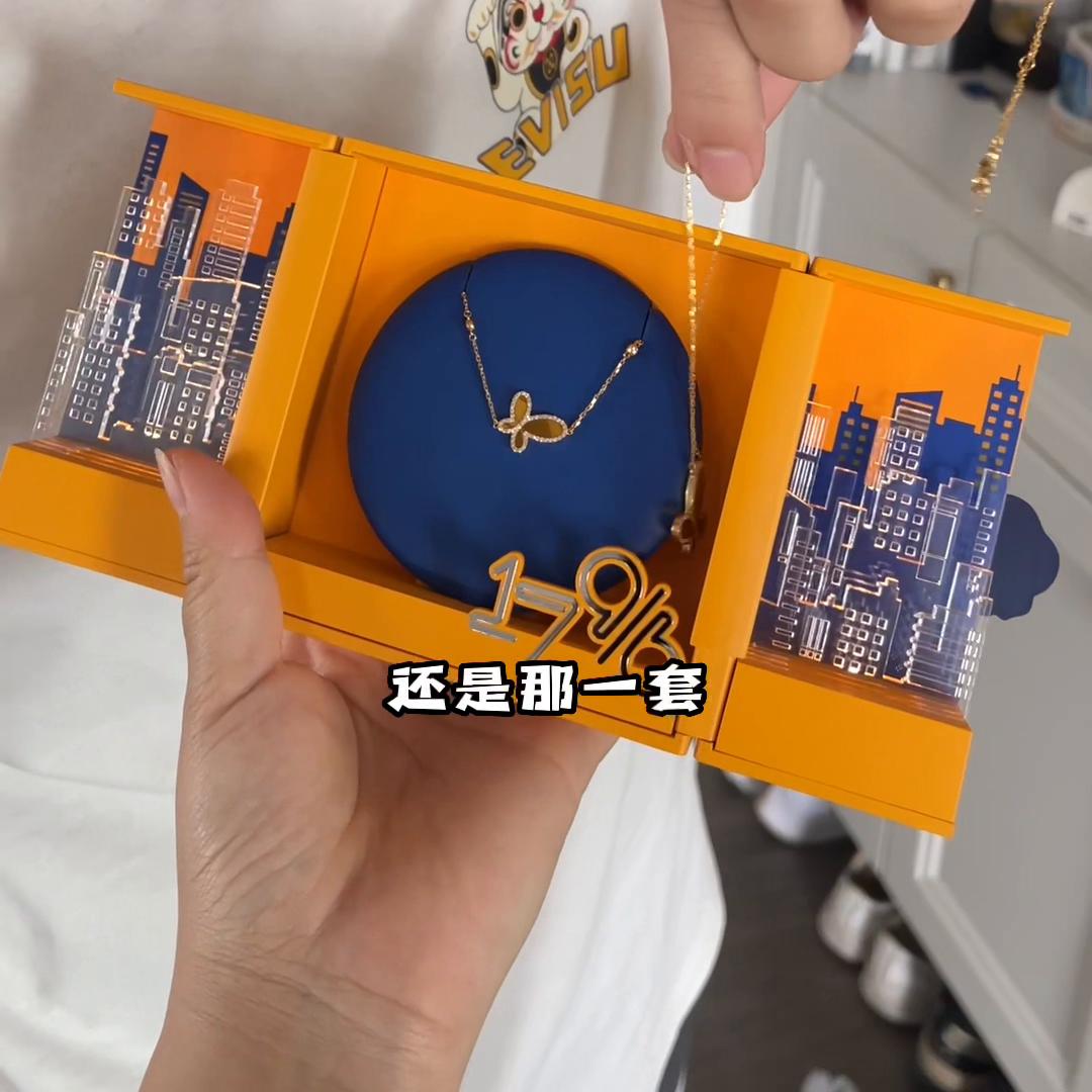 结婚一周年快乐感谢有你相伴,结婚一周年的快乐