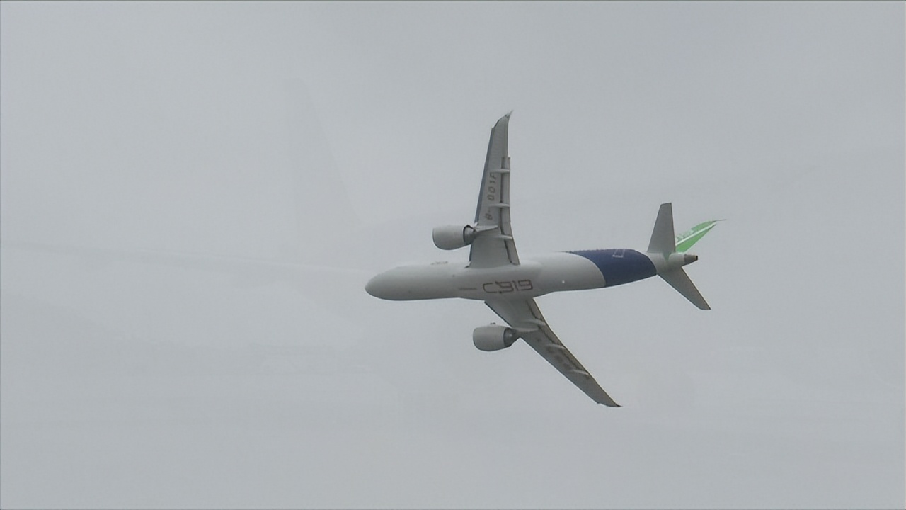 俄乌冲突、中美博弈下，一文看尽本届珠海航展防务亮点|凤凰聚焦