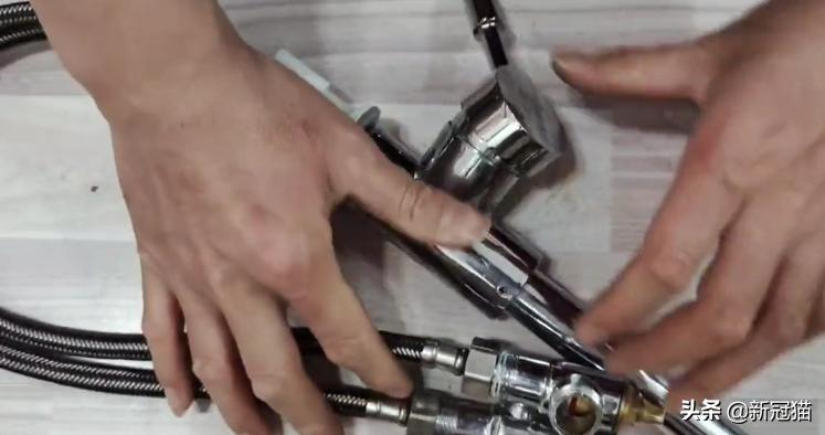 冷热两用的水龙头安装方法步骤,冷热两用水龙头咋安装