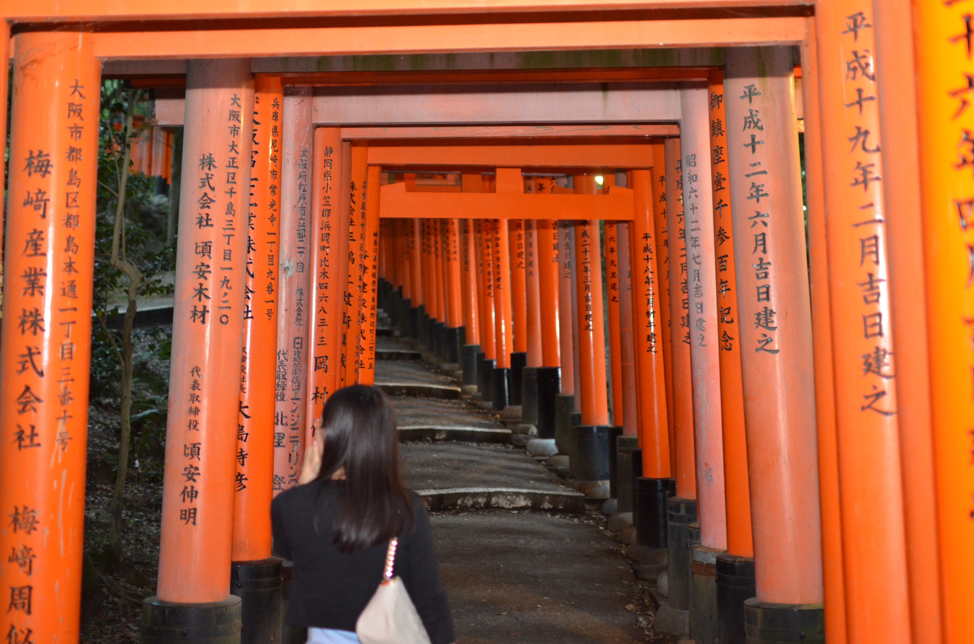 京都伏见稻荷大社爬多久,京都伏见稻荷大社攻略