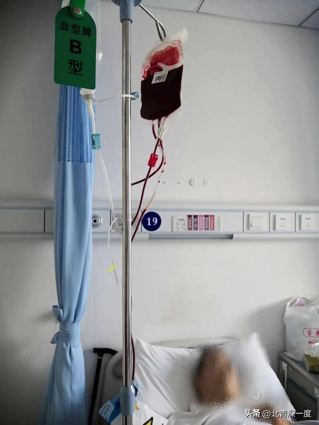 血库库存紧张社会各界献血,多地血库告急呼吁大家献血