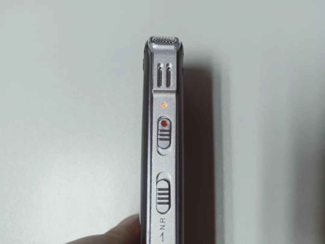 飞利浦vtr5101录音笔使用方法视频,飞利浦录音笔vtr5102操作指南