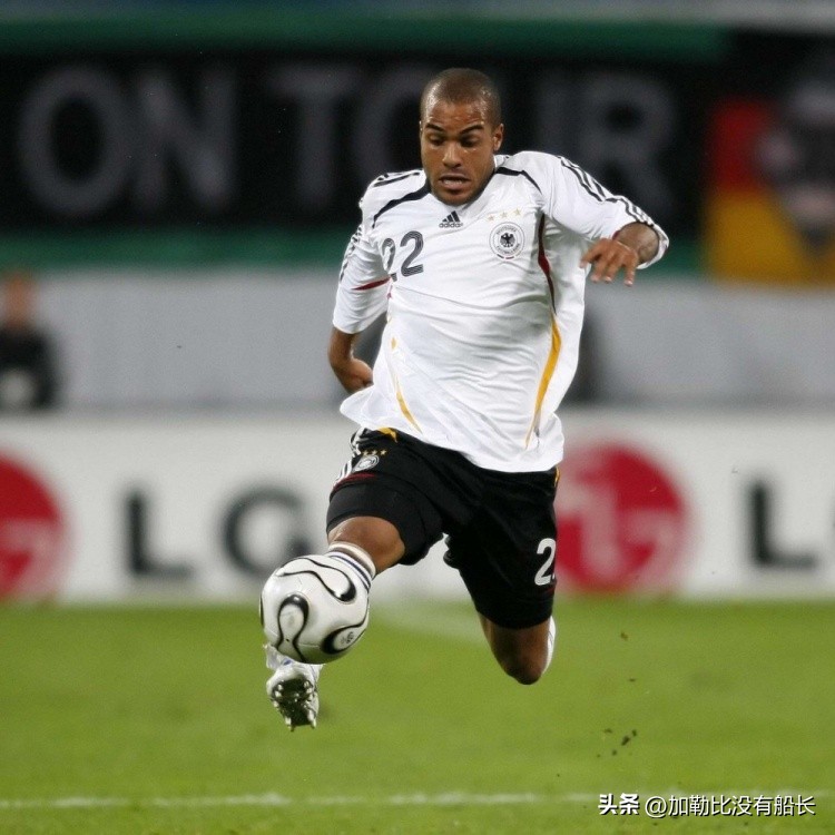 连续两年小组赛出局,连续两届世界杯小组