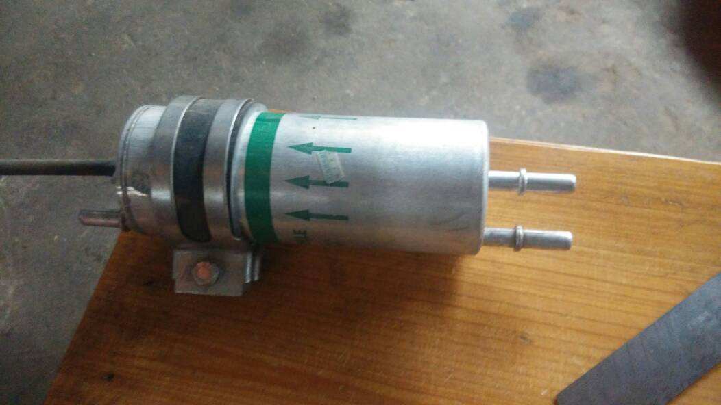 行驶途中突然熄火无法启动怎么办,发动机启动后就熄火的故障原因