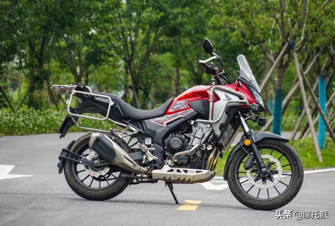 对比评测cb500x,ds525x对比本田cb400x