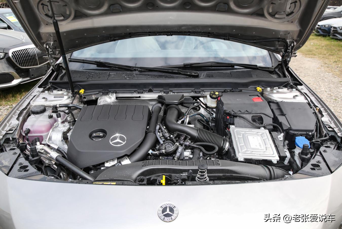 奔驰a级2012款a2502.0l自动,奔驰a级2013款a2602.0t自动