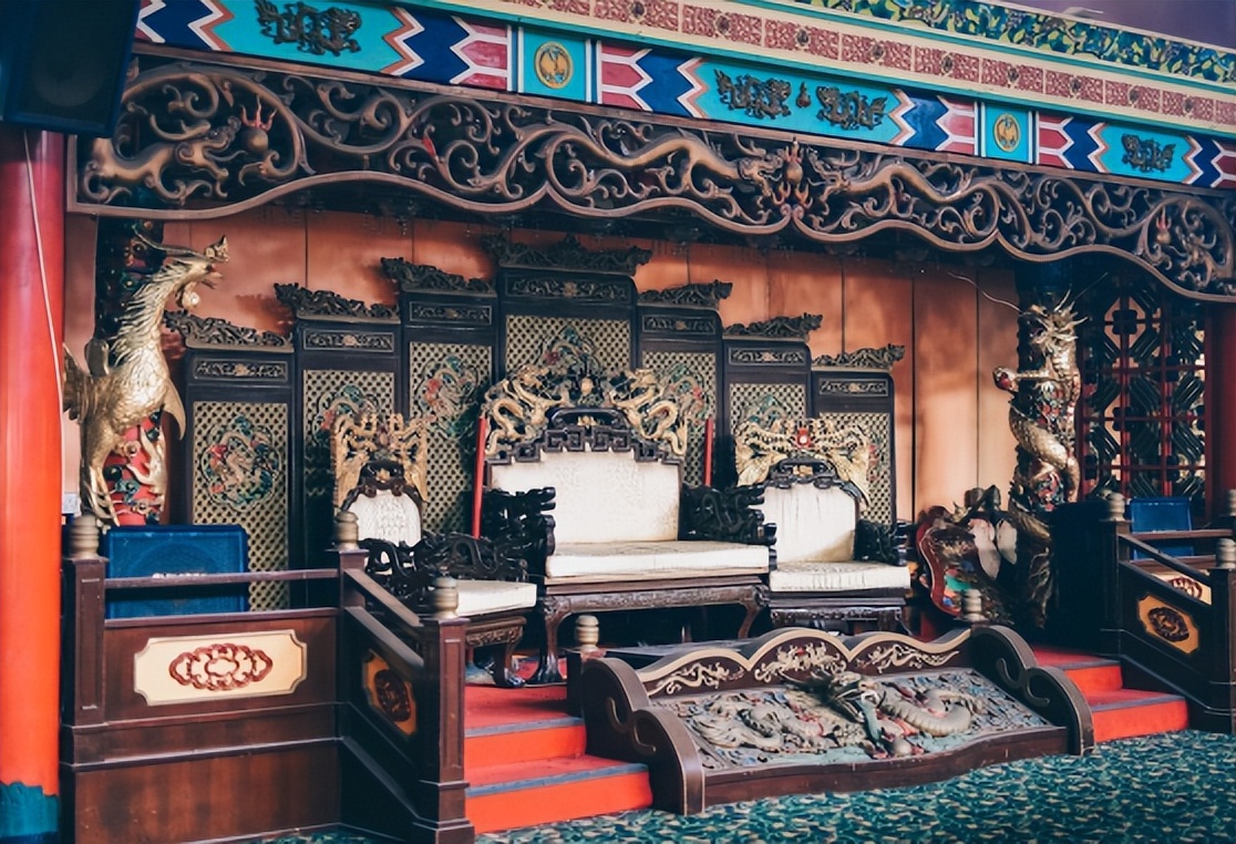 周焯华获刑18年央视新闻,周焯华获刑18年相关人物