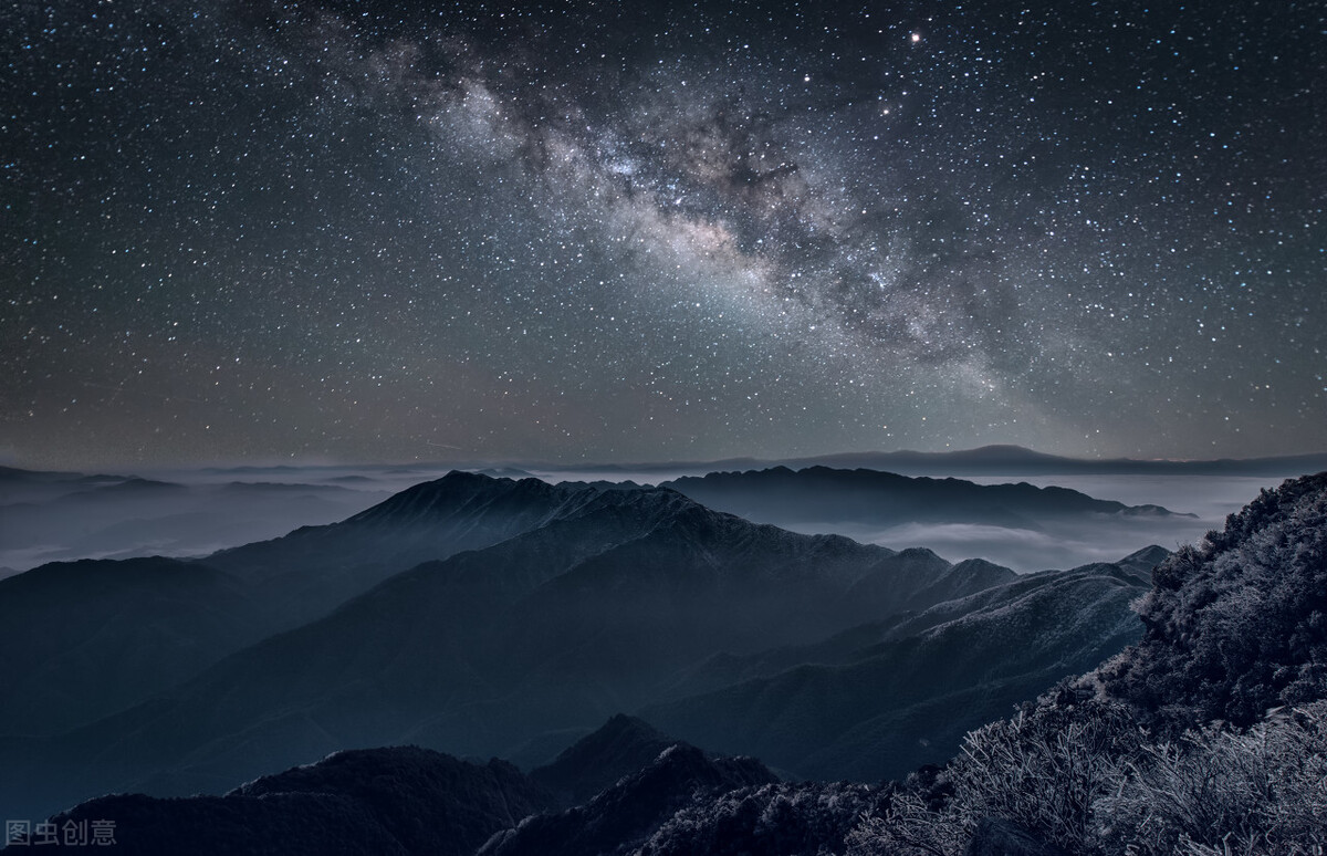 上善若水补不足而损有余,上善若水不惹尘埃