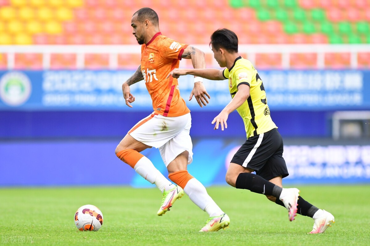 武汉长江队或因欠薪弃赛,武汉长江队声明