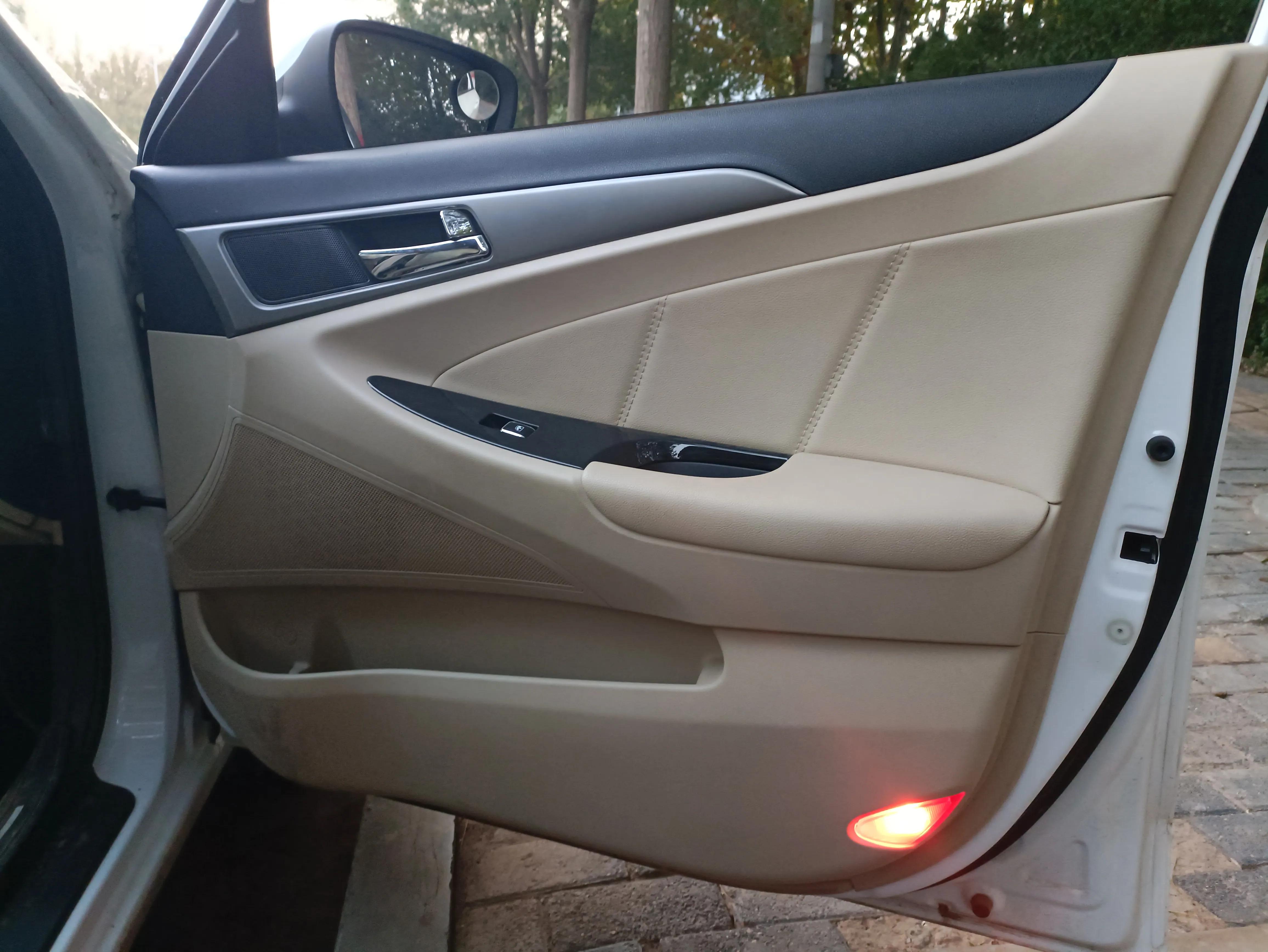 逸动升级汽车音响,逸动四喇叭和六喇叭