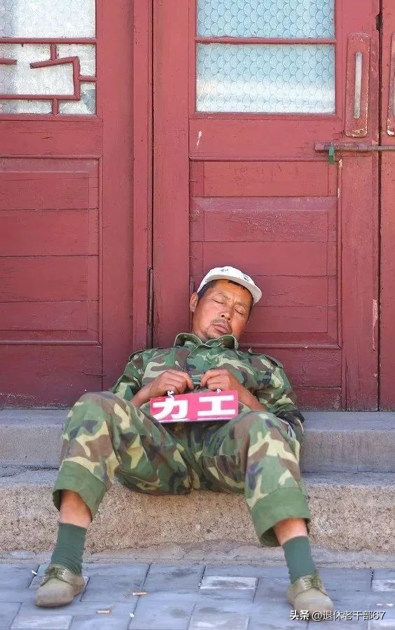 上海做护工1月拿到15000工资,医院做护工的真实感受