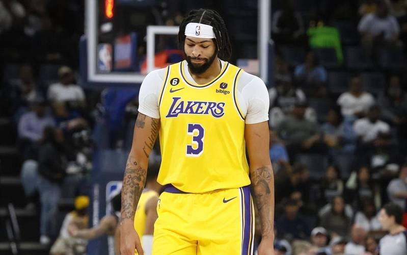 詹姆斯数据为什么好看,詹姆斯表现虽好仍难挽狂澜