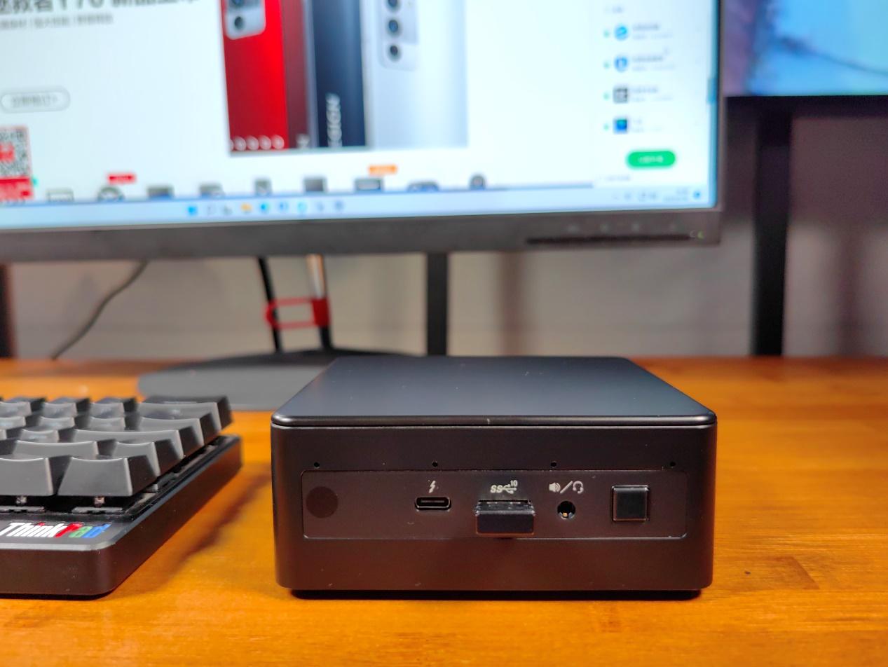 打造移动办公新形态？四个要点教你选对小主机