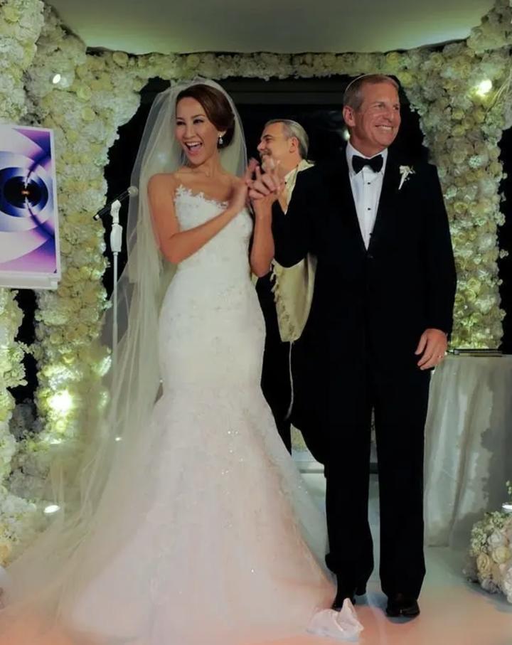 李玟的这一生有多坎坷,李玟的背后有多少心酸