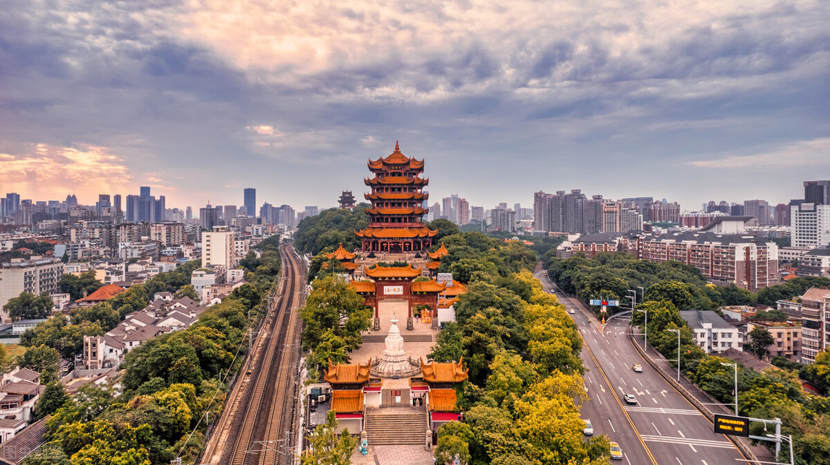 武汉流入人口来源地,2019年人口大量流入的城市武汉