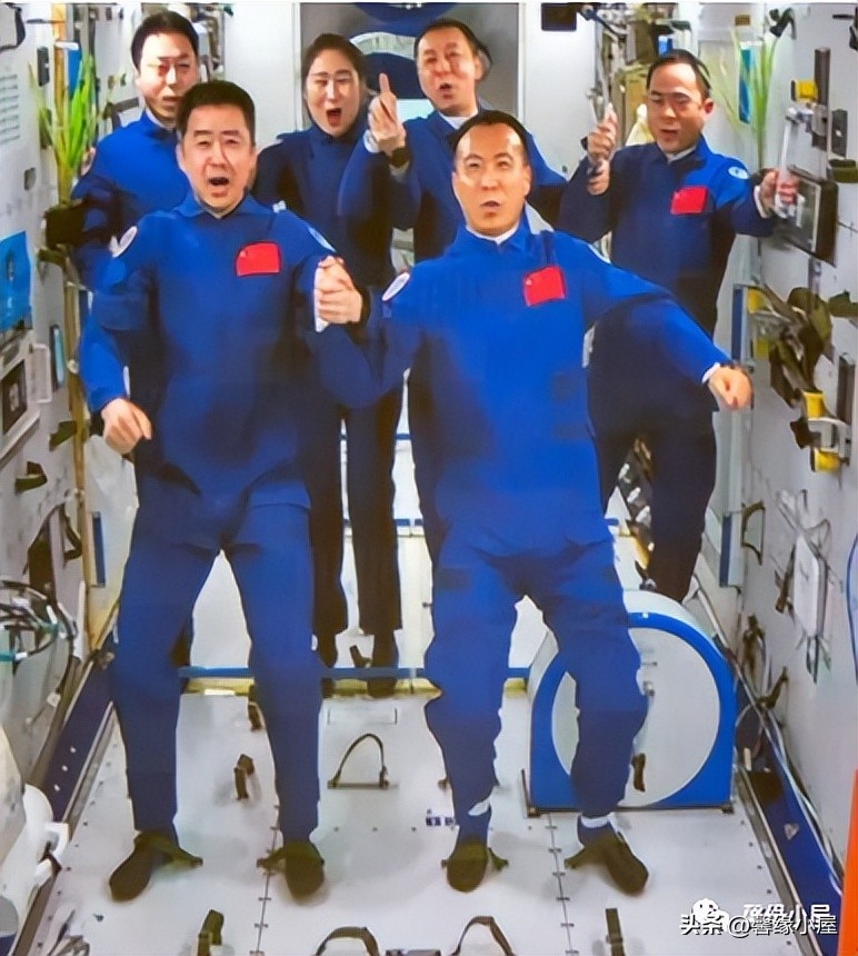 给女人科普世界杯,跟女生讨论世界杯