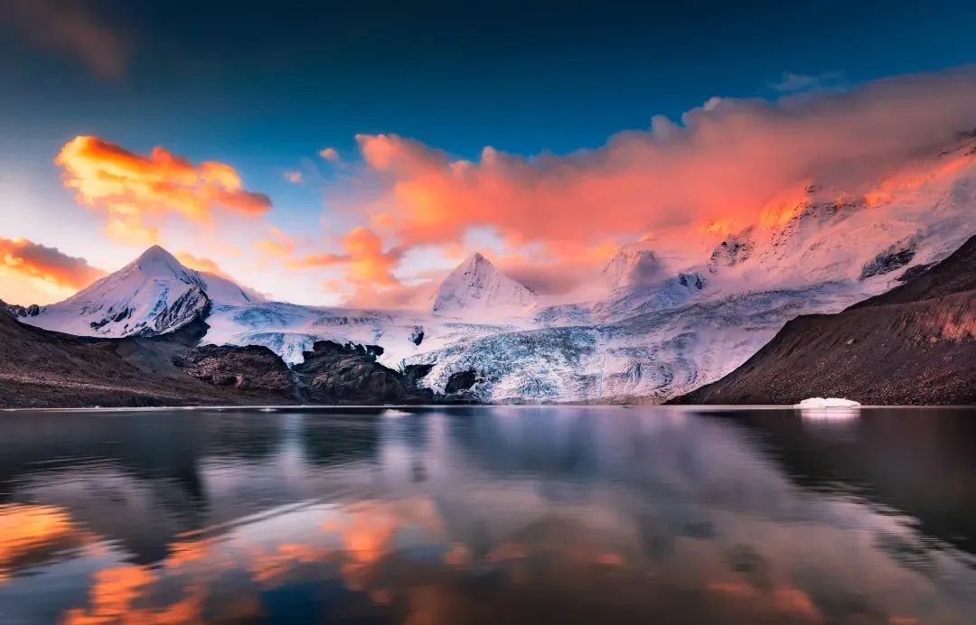 世界屋脊上有更挺拔的脊梁,世界屋脊上屋脊