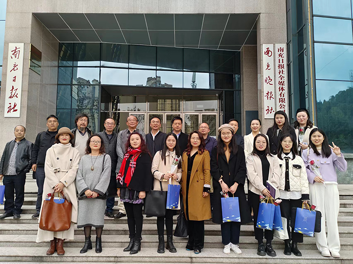 语泉《紫巷》新书发布会：打开“爱情城堡”的钥匙