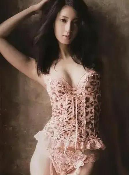 日本第一精子震惊世界：揭秘日本男性完美女神