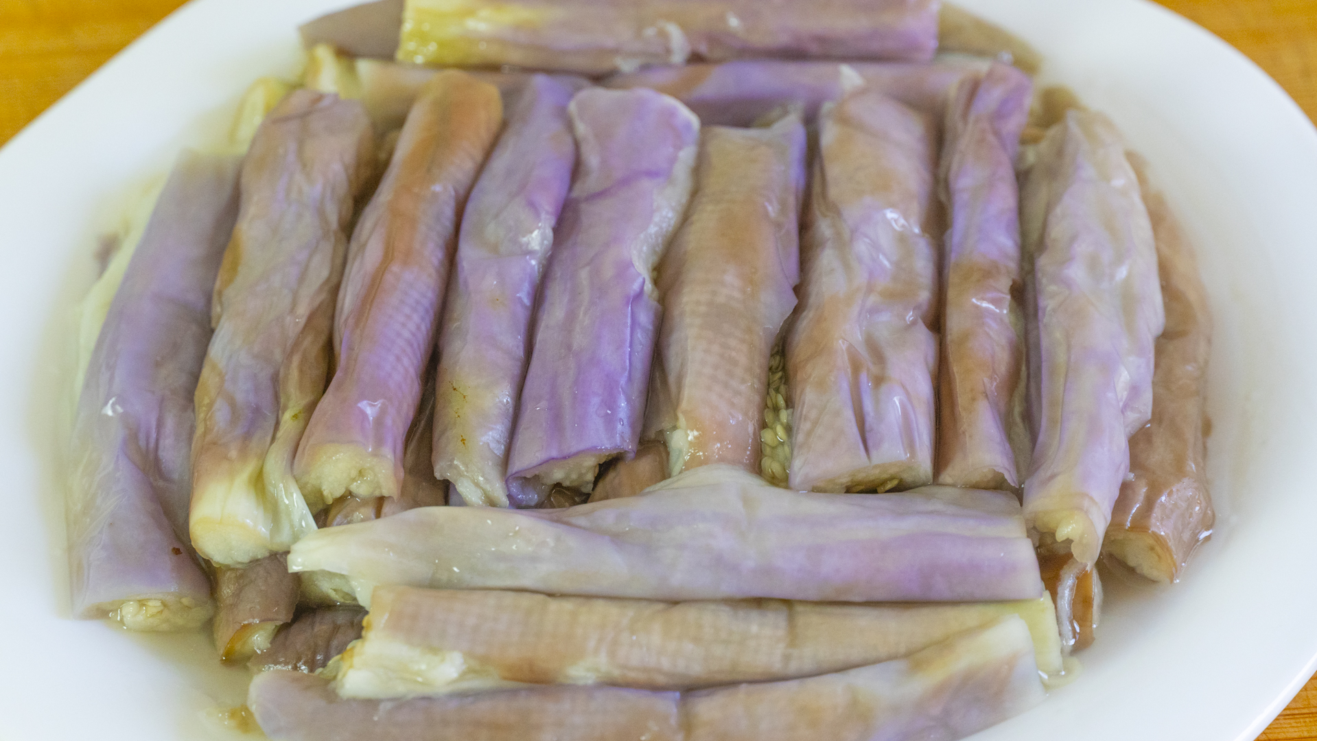 建议女人，多善待自己，少喝奶茶多吃6道菜，脸色红润，精神饱满