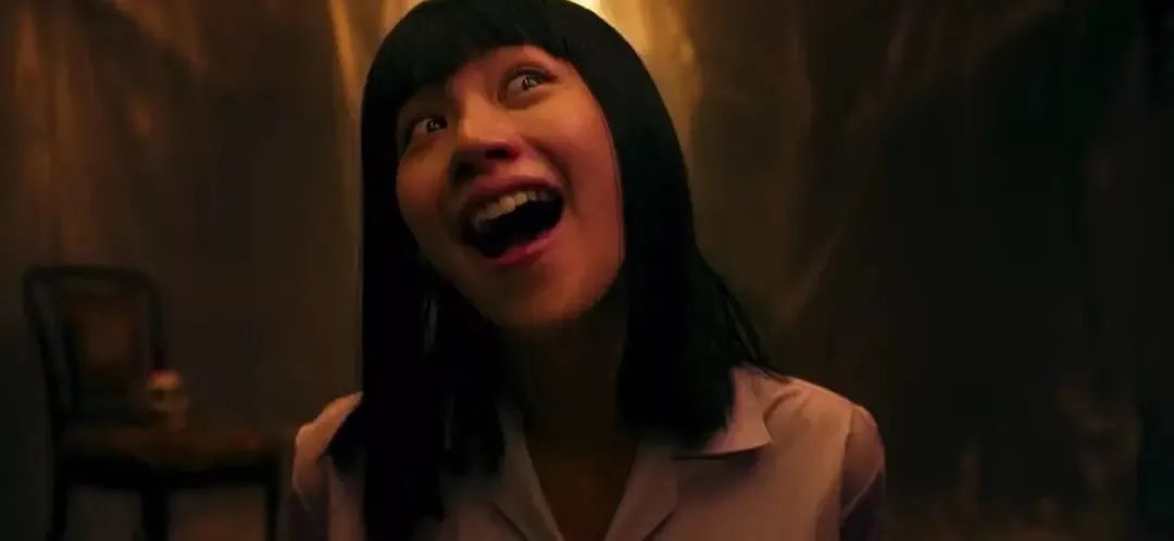 笑话，内娱什么时候敢捧她？