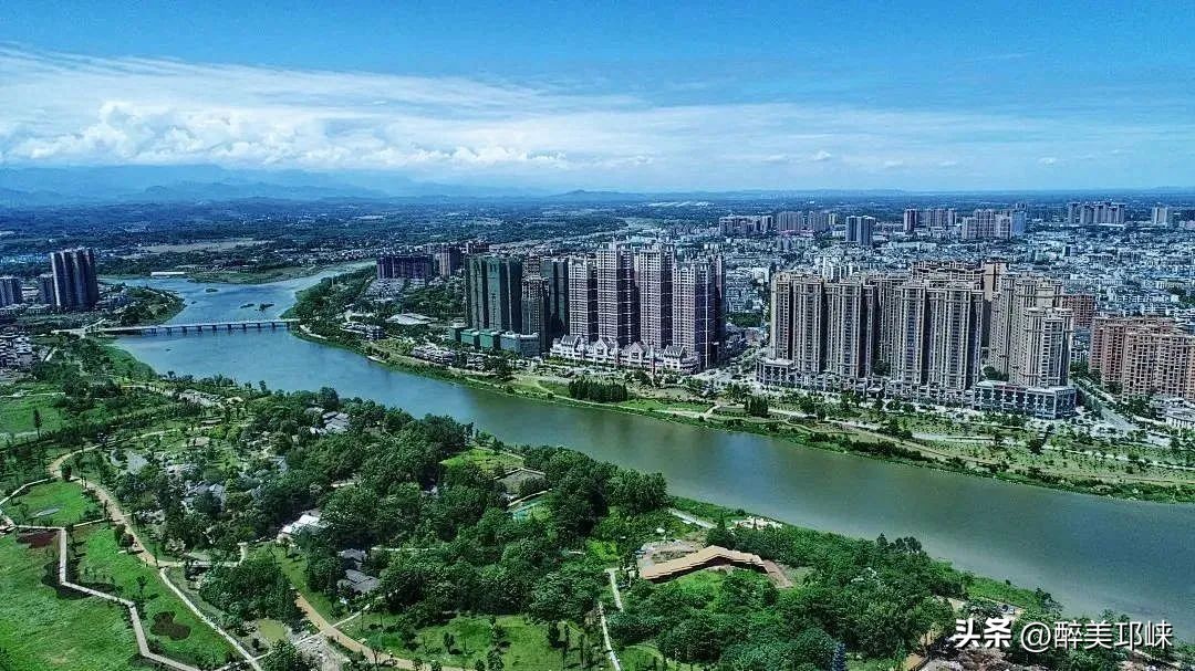 邛崃市创建先进县,西部百强县邛崃排名24位