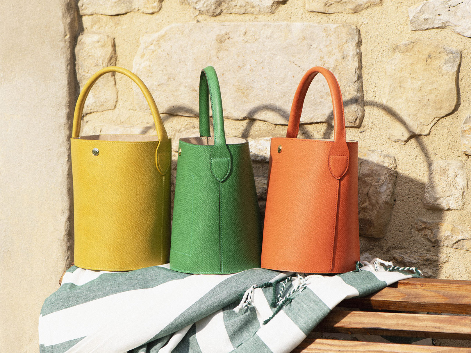 longchamp新系列,longchamp水桶红色