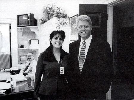 莱温斯基克林顿纪录片,克林顿拥抱莱温斯基视频