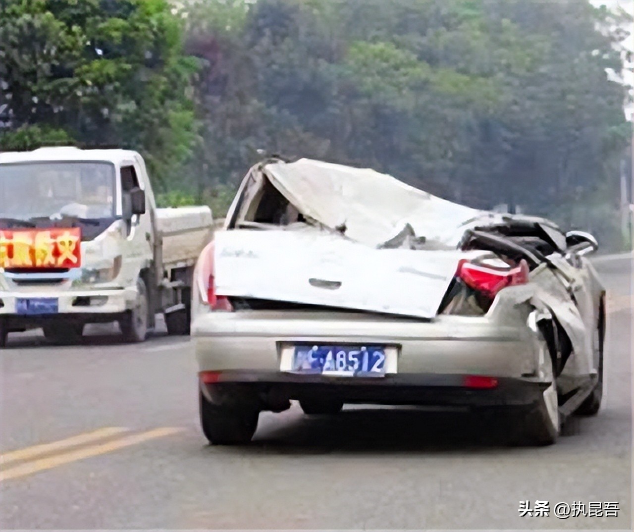 汶川地震留下来的神车,汶川地震博物馆幸存的神车