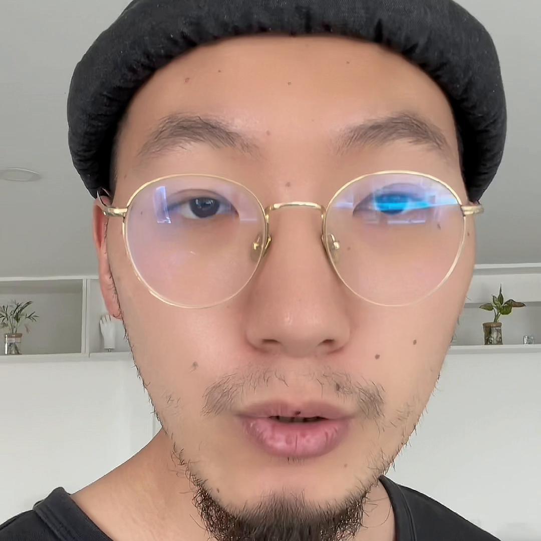 vegaai创作平台跟midjourney比较,ai绘图软件和AI有什么区别