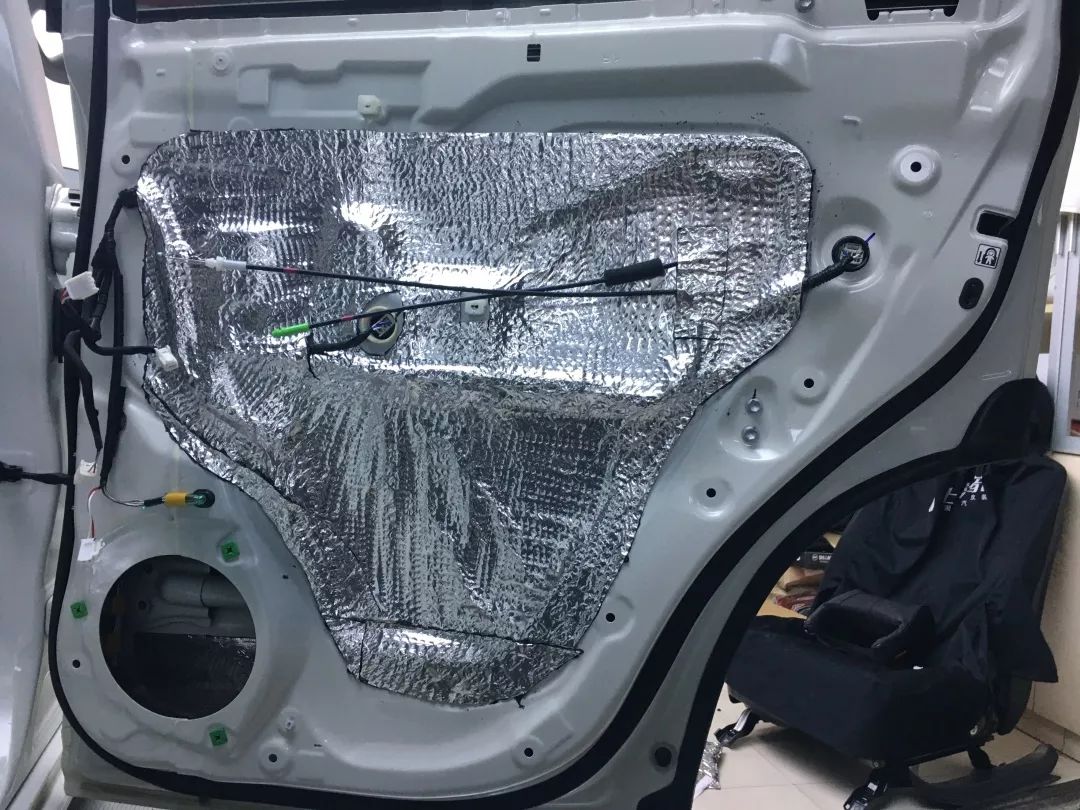 汽车隔音降噪测试丰田霸道,丰田霸道隔音