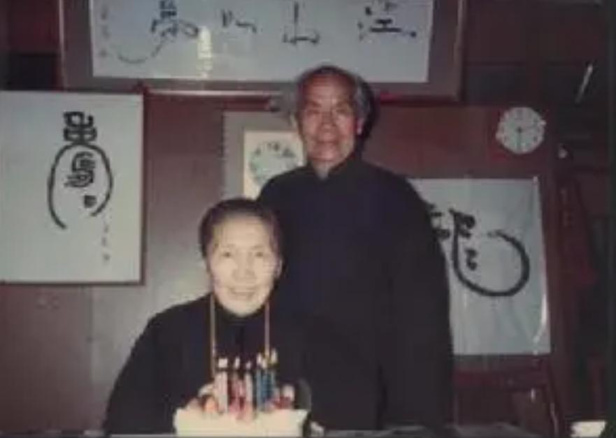 民国著名的佘爱珍三个女人,民国奇女子佘爱珍